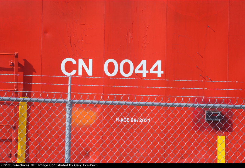 CN MW #0044 - Distributed Braking Car